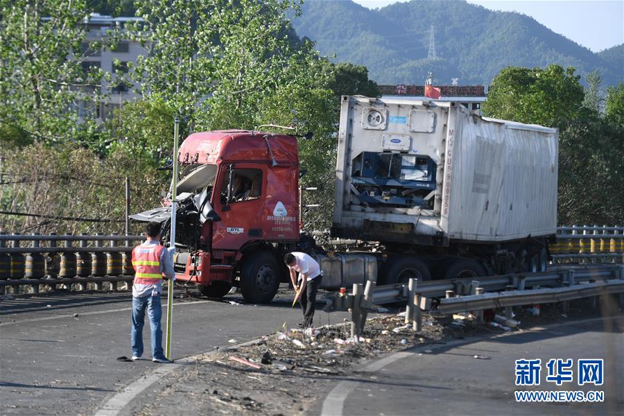 （社会）（2）国务院安委会决定对浙江温岭槽罐车爆炸事故查处实行挂牌督办