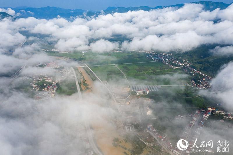 湖北省襄阳市保康县马桥镇乡村田园景色(航拍)