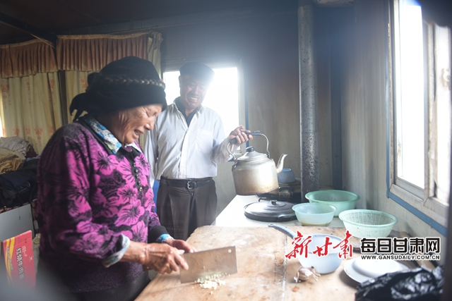 拉尕山 |相伴拉尕山，他在3千米山巅看护气象雷达