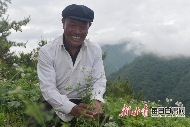 拉尕山 |相伴拉尕山，他在3千米山巅看护气象雷达