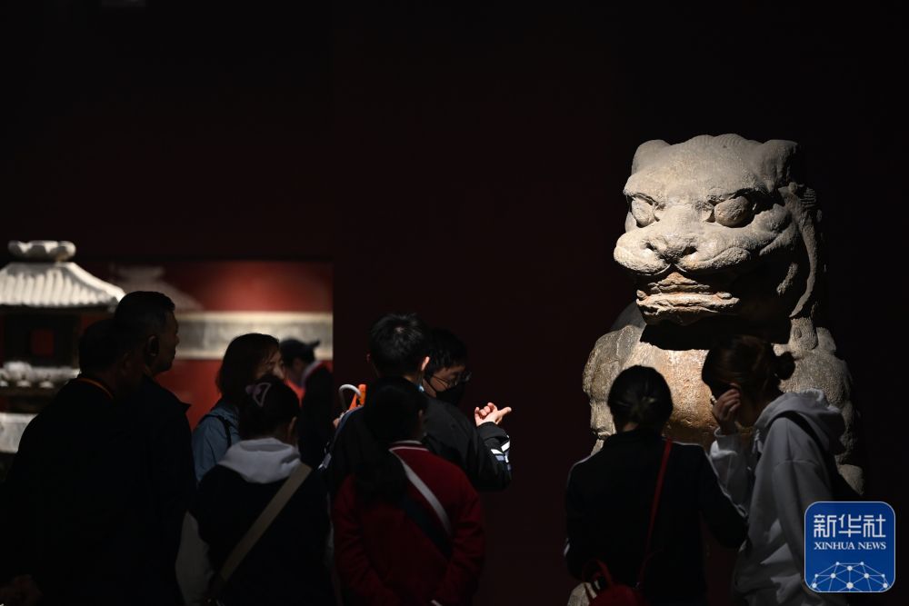新华全媒+丨博物馆里寻访千年丝路
