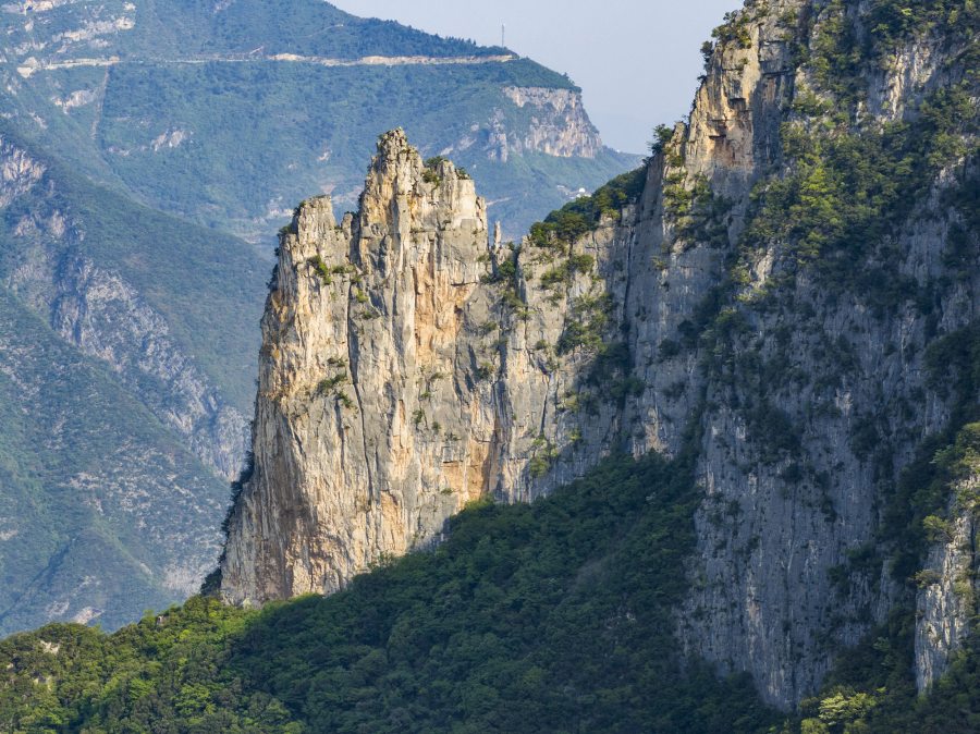 夏日巫峡美。王正坤摄