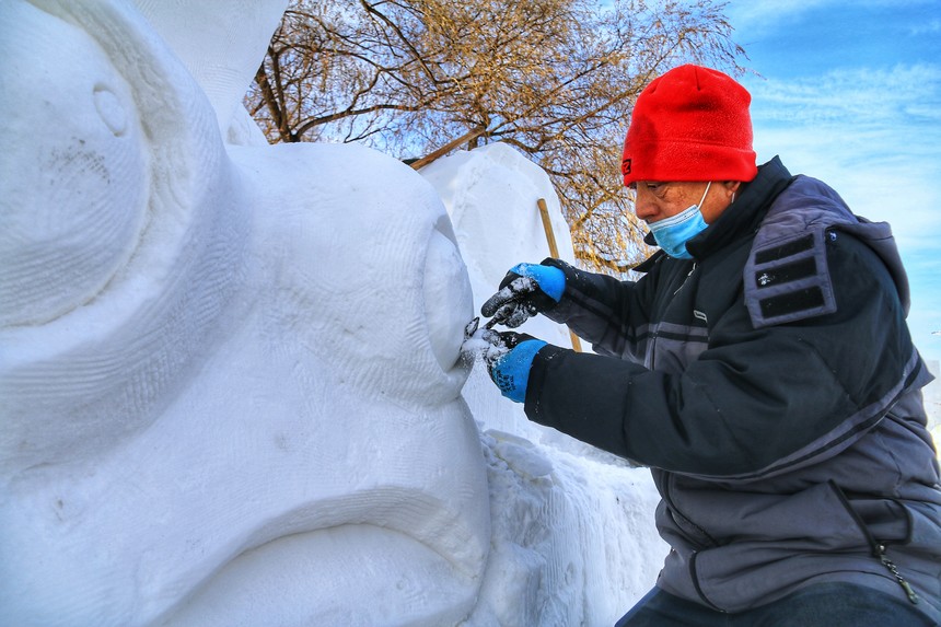 佳木斯市“冰雪大世界”紧锣密鼓建设中