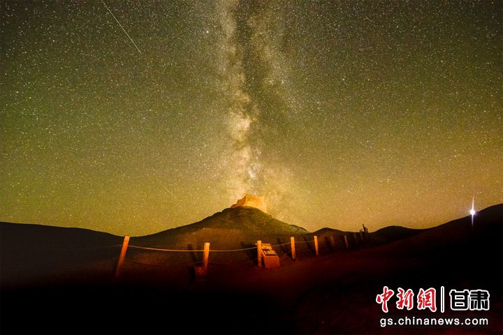 中央媒体看甘肃｜甘肃敦煌：大漠阳关星汉灿烂浩如烟海