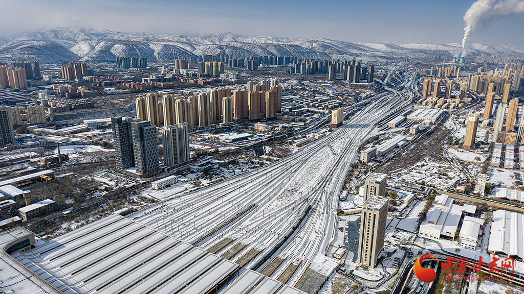 陇拍客|兰州铁路局：加开列车满足旅客雪天出行需求