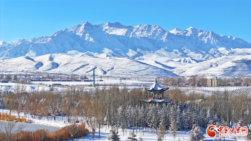 陇拍客丨民乐：雪后小城美景如画